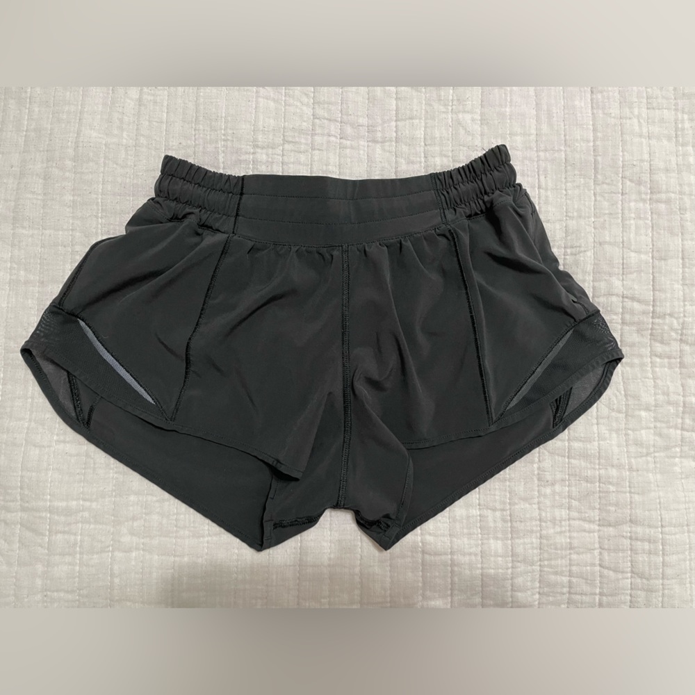 Black Lululemon short